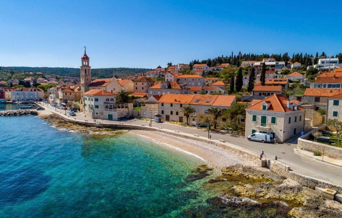 Apartmani Stones Sutivan I Bagian luar foto